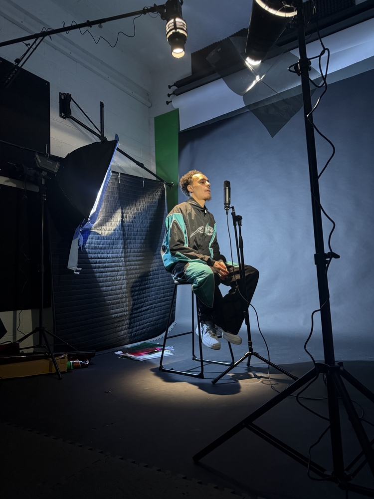 Podcast studio photo 5