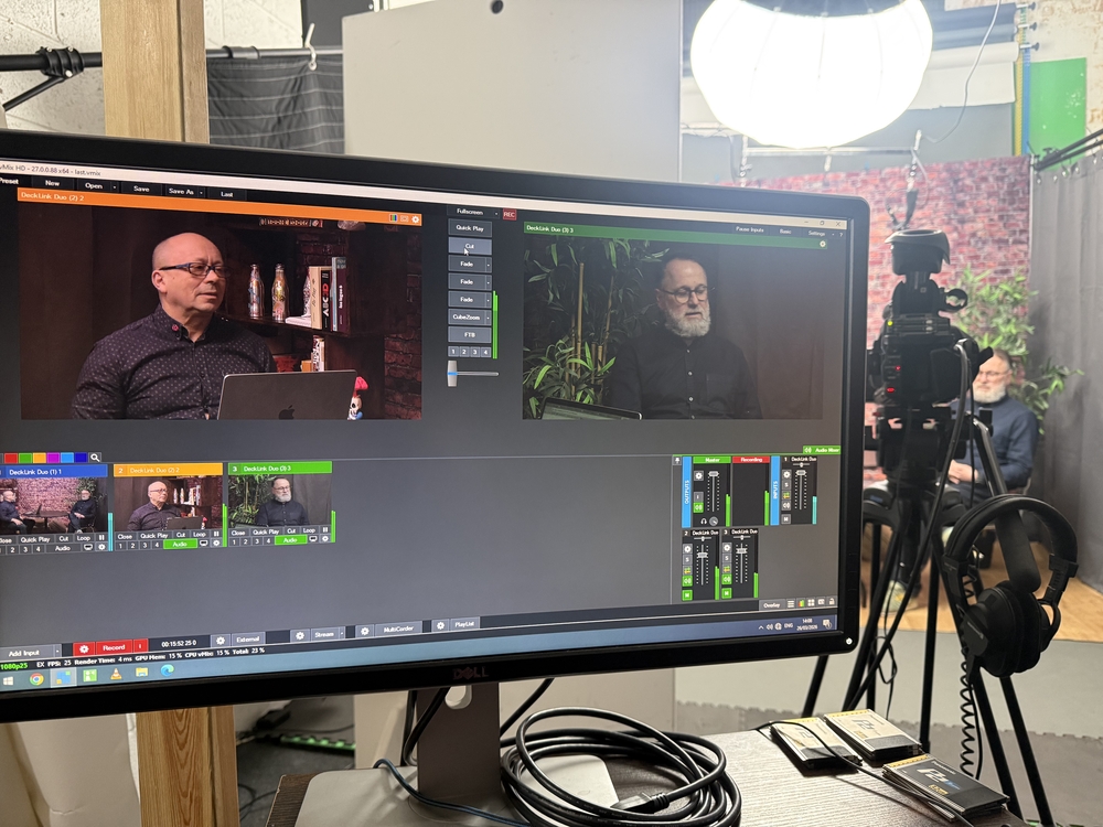 Podcast studio photo 7