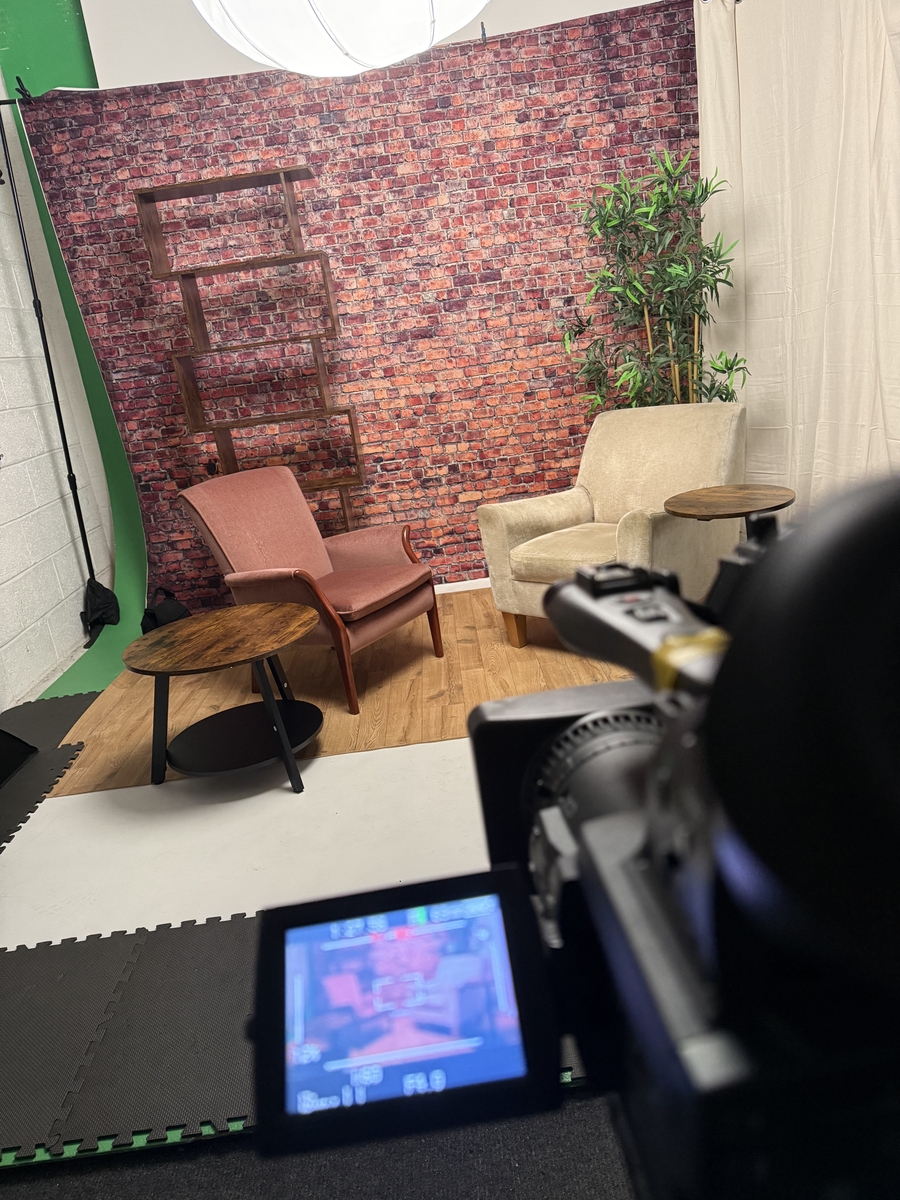 Video studio photo 5